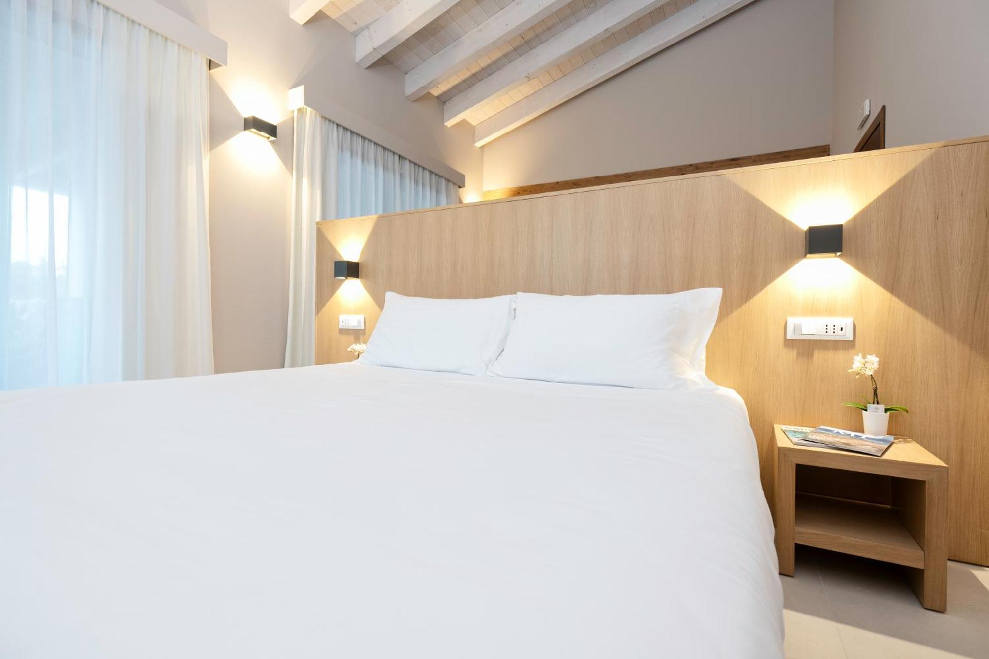 Ros'E Mari Green Home Hotel Oristano Luaran gambar