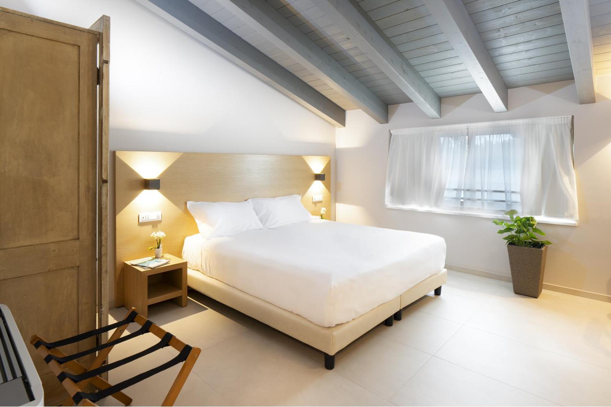 Ros'E Mari Green Home Hotel Oristano Luaran gambar